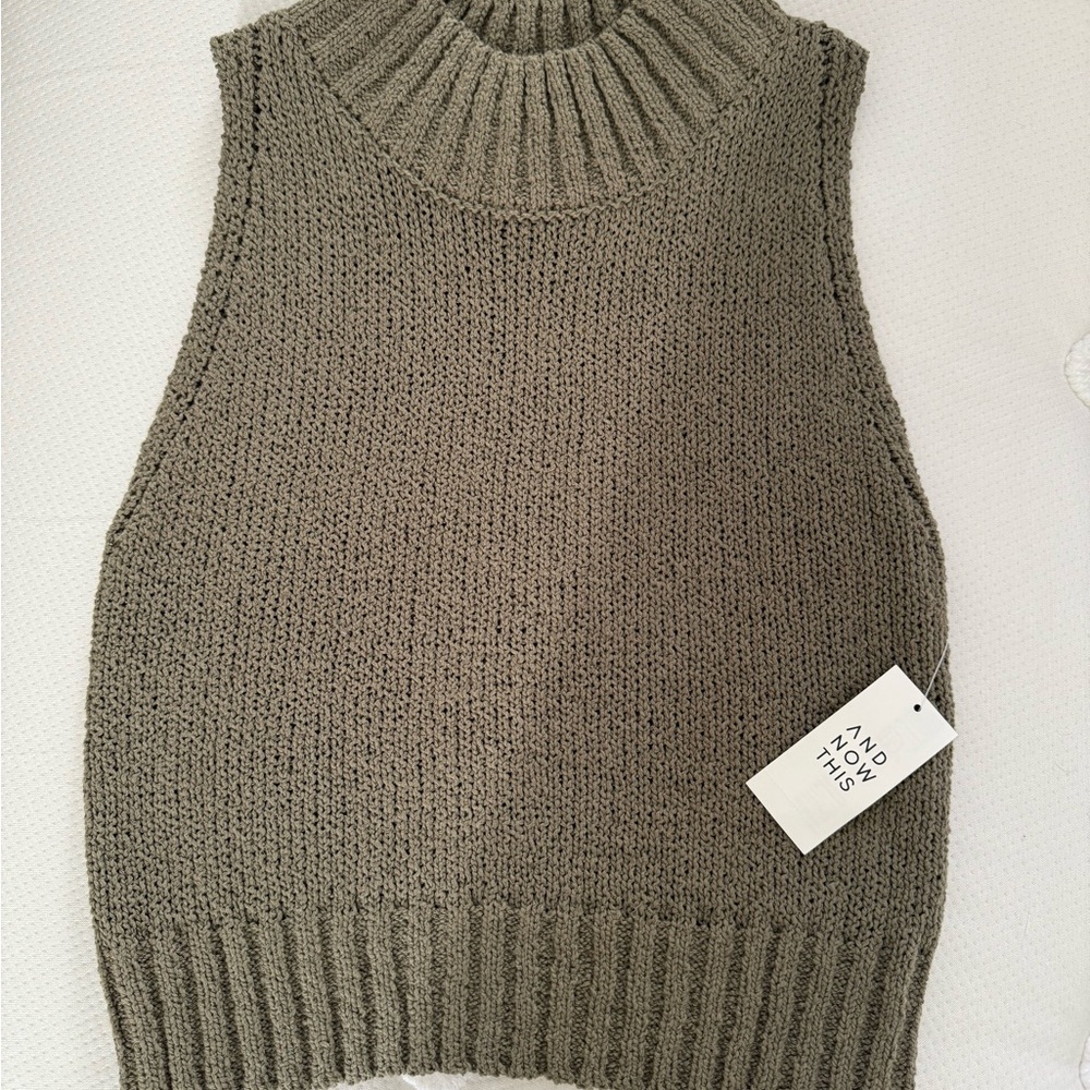Women's Olive Sweater Vest